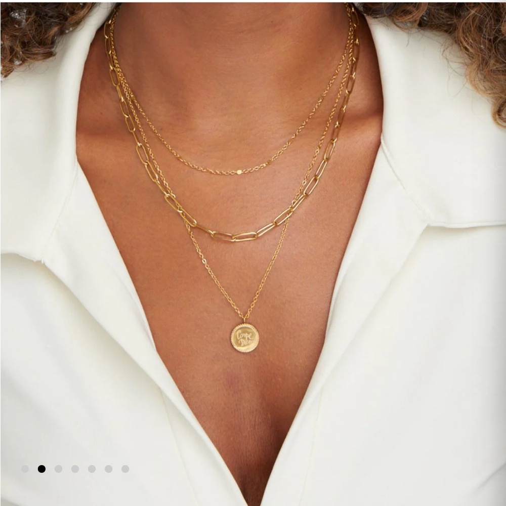 Brand New Elegant Gold Coin Layered Necklace Set